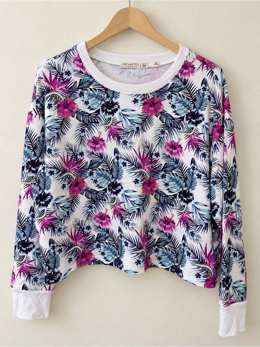 Uncharted Threads Women’s M Tropical Floral Long Sleeve Top